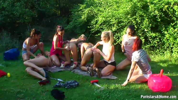 [Tainster] - Lesbian Group Sex With Rachel Evans - Kari - Victoria Puppy - Jenny Simons - Leila Smith - Rachel Evans - Donna Joe - Kitty Jane