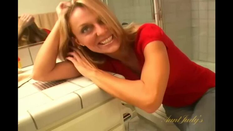 [AuntJudys] - Bathroom Solo with Brenda - Xander Corvus - Lula Stocch