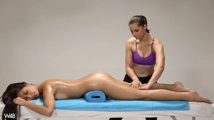 [Watch4Beauty] - Christy Charming Gets Massaged - Christy Charming