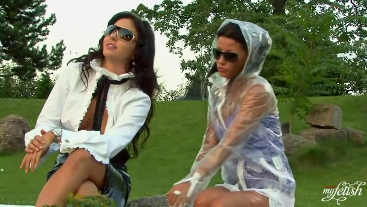 [Tainster] - Billy Raise And Tea Lesbian Fingering In Outdoor - Tea - Billy Raise