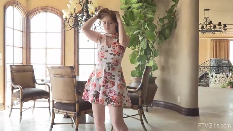 Sexy Sutton's SoloSex Toy Adventure 2