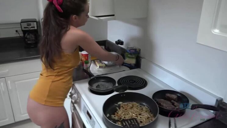 Gia Paige's Fetish Frenzy: Fingering, Footjob, and Cum Galore