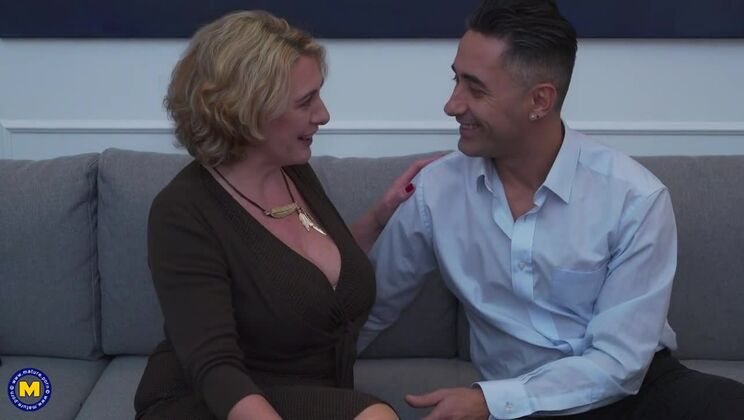 Anal and Squirting Fun with Big Tits Camilla