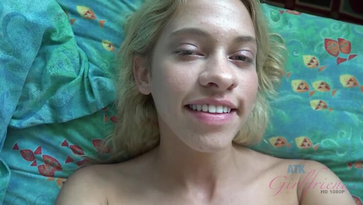 Blonde Khloe Wants to Suck You Off