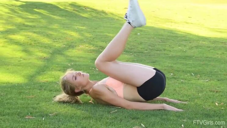 [FTVGirls] - Mazzy's Sex Toy Play 5 - Lacy Lennon - Olivia Jayy