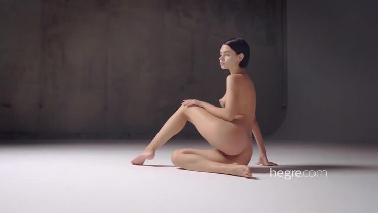 [Hegre] - Beautiful Ariel Big Ass - Belle