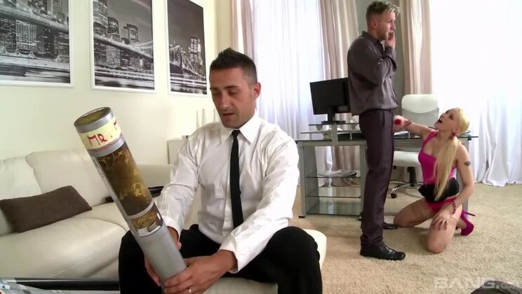 Lola Taylor Plays Secretary And Gets DP