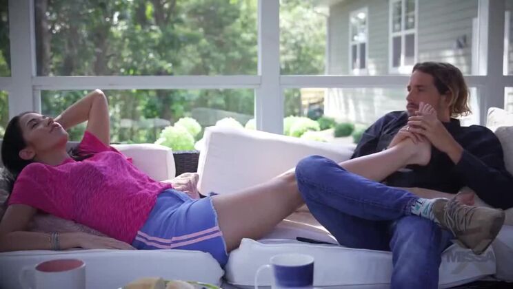 Virgin Burden: Alex Coal and Tyler Nixon