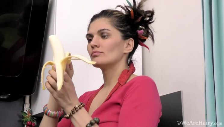 Hairy MILF Ananda Ray's Solo Sexual Escapade