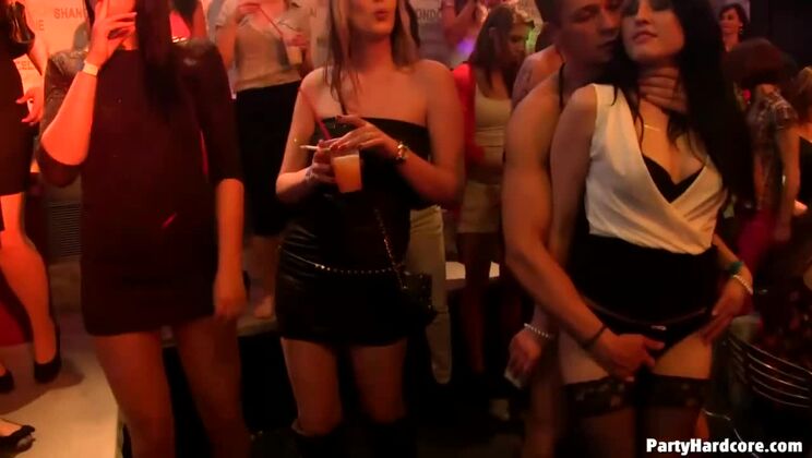 [Tainster] - Swinger Party Vol. 10 - Big Tits and Deepthroat Action - Sophia Locke - Anthony Pierce - Tony Sting - Evie Christian