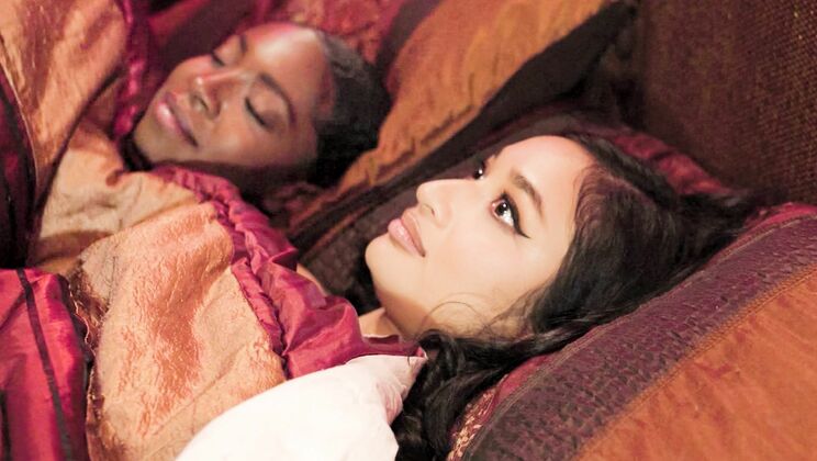 [Girlsway] - Bedding The Ebony Babe - Avery Black - Amari Anne