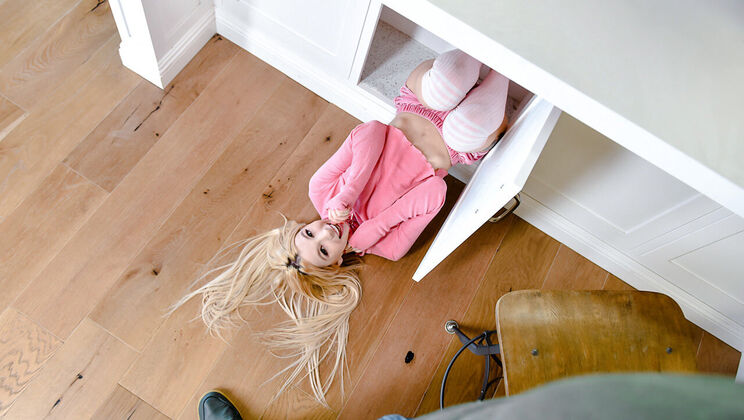 [ExxxtraSmall] - Flexible Teen Sex Action - Kenzie Reeves - Romeo Price