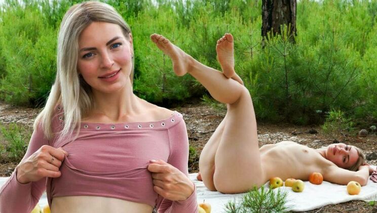 [ClubSweethearts] - A Day with Roxy T Keeps the Doctor Away - Roxy T