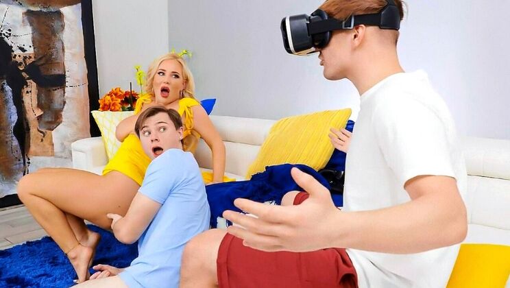 [Brazzers] - Anal and Blowjob Fun in Virtual Reality