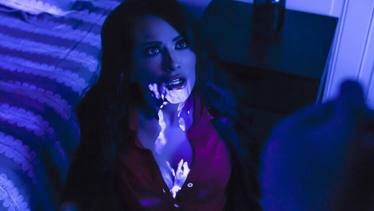 [Brazzers] - Evidence Of Big Tits - Katrina Jade - Isiah Maxwell