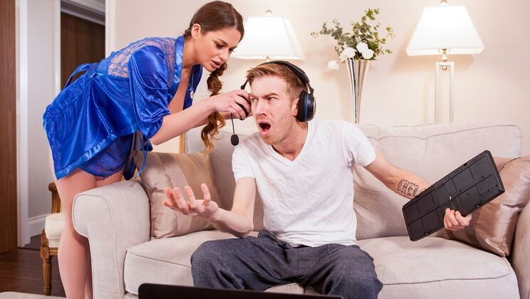 [Brazzers] - Gamer's Pussy Paradise