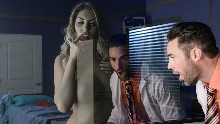 [Brazzers] - Sexy Blonde Pussy Lick