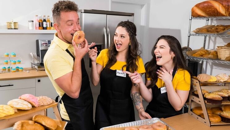 [Brazzers] - Biz Babe Blowjob Bash