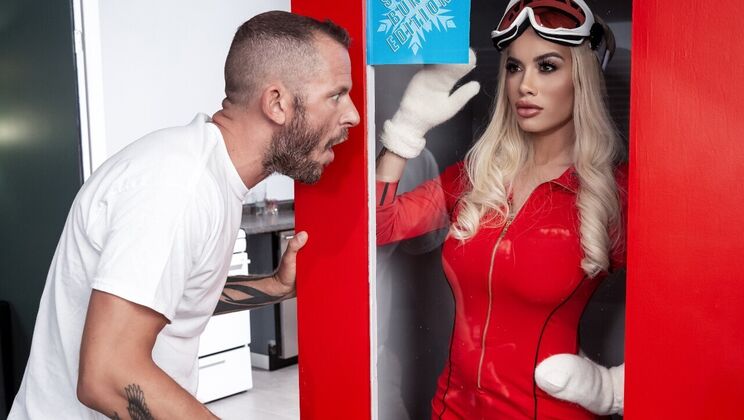 [Brazzers] - Scott Nails Victoria's Big Tits - Victoria June - Scott Nails