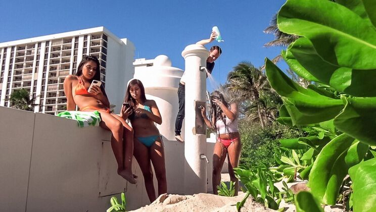 [RKPrime] - Beach Brunette Blowjob - Justin Hunt - Nola Blu