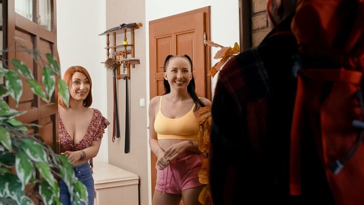 [MomsBangTeens] - 69 in the Bathroom with Shaved Pussies - Nick Ross - Lucia Fernandez - Bella Angel