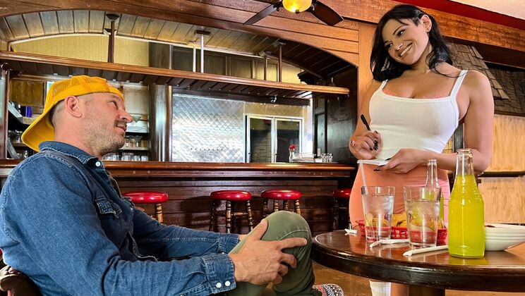 [BigNaturals] - Scott Nails Fucks Mona's Big Bubble Butt