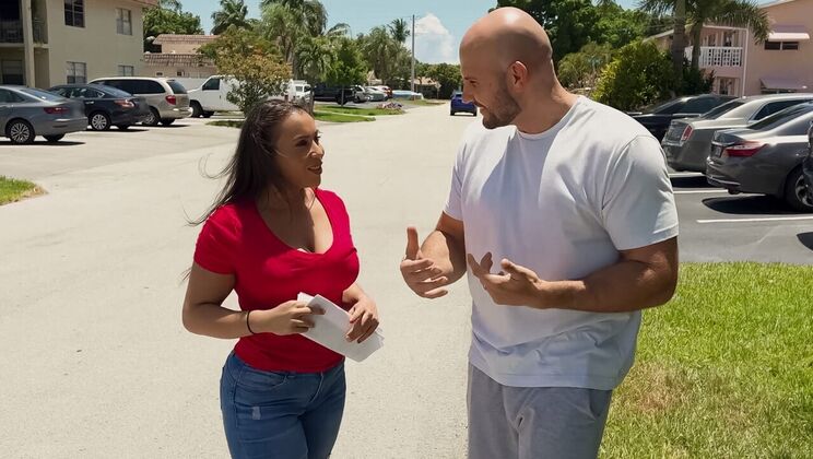 [MilfHunter] - Hot Latina MILF loses Dog and gets Fucked