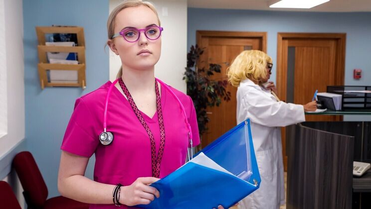 [LookAtHerNow] - Xander's Exam Room Exploits - Xander Corvus - River Fox