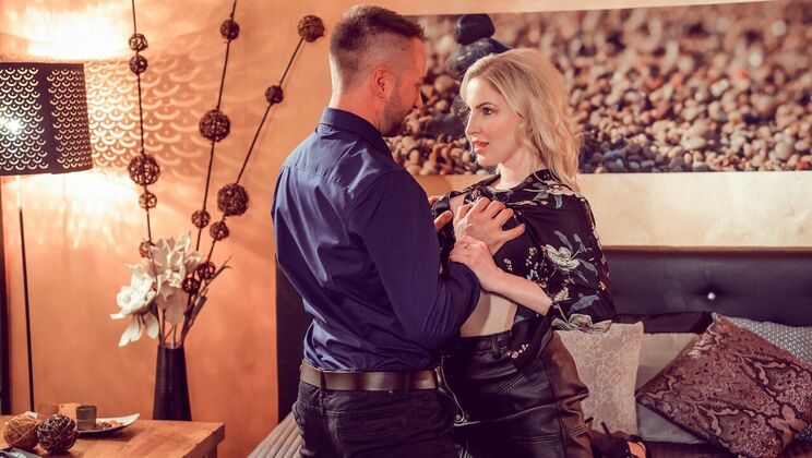 [MOMXXX] - European Cheating Wife Takes Big Cock - Georgie Lyall - Alan Wake