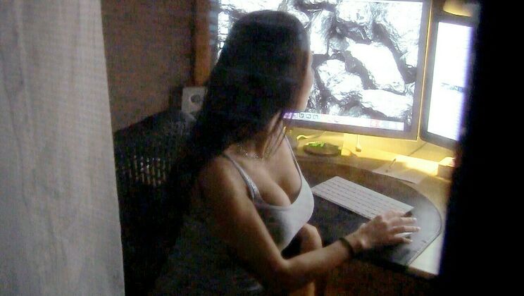 [PervsOnPatrol] - Vanessa Decker Rides in Reverse - Vanessa Decker