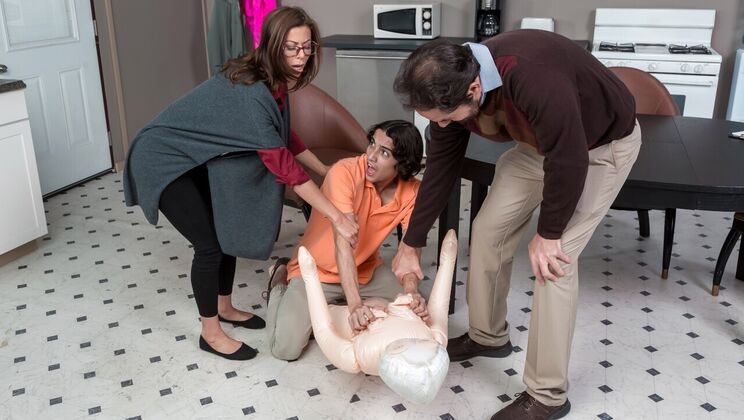 [LilHumpers] - Sexy Latina Gets Cumshot