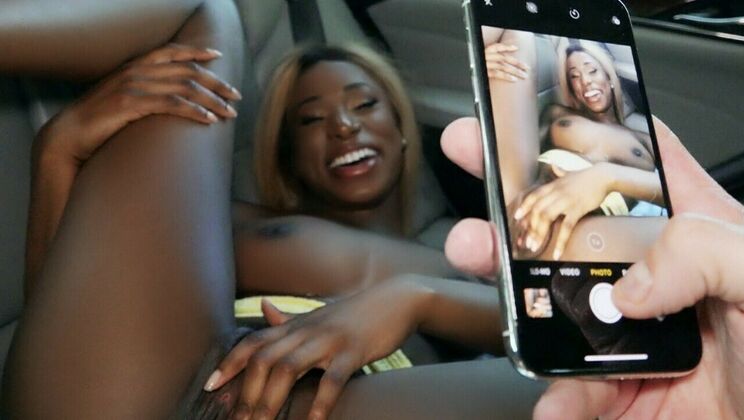 [StrandedTeens] - Kinsley Gets Krazy - Tony Rubino - Kinsley Karter