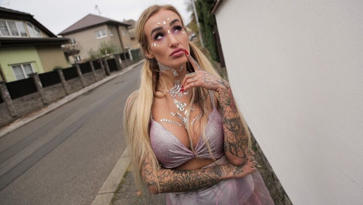 [PublicAgent] - Tattooed Slut Gets Facial