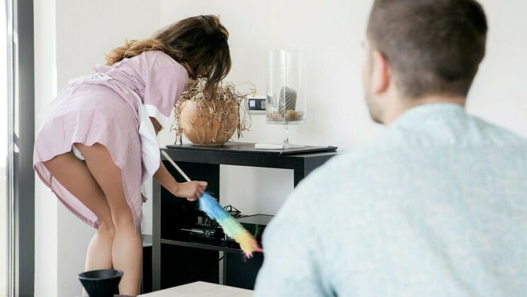 [LatinaSexTapes] - Unfaithful Hubby Gets a Surprise - Juan Lucho - Penelope Cross