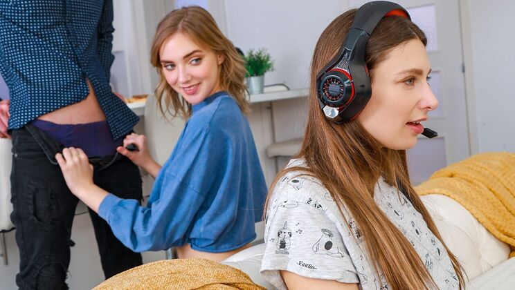 [RKPrime] - Playing With Blonde - Chris Torres - Oxana Chic