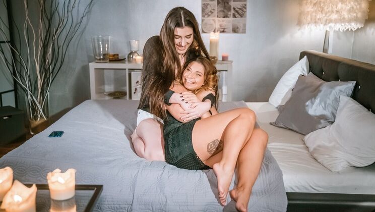 [Lesbea] - Lesbian Lovers Enjoy Bedroom Pleasure - Amy Red - Marry Morrgan