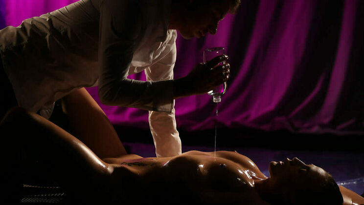 [SinfulXXX] - Sexy Massage with a Handjob Twist - Nicole Love - Nicole Love