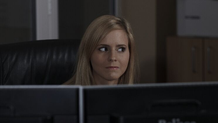 [Oldje] - Kandi's Skinny Office Escapade