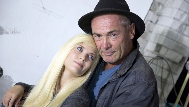 [Oldje] - Sexy Blonde Nico and Candee Licious