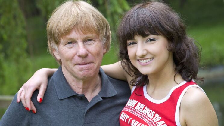 [Oldje] - Pussy for Old Man Outside - Suzy Rainbow - Felix