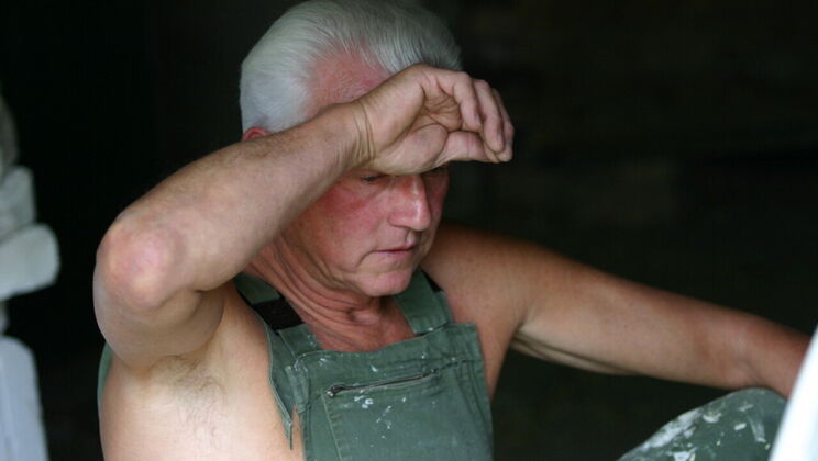 [Oldje] - Old Man Young Blonde Blowjob - Bibi Fox - Barry