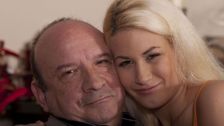 [Oldje] - French 69 with Yenna's Natural Tits