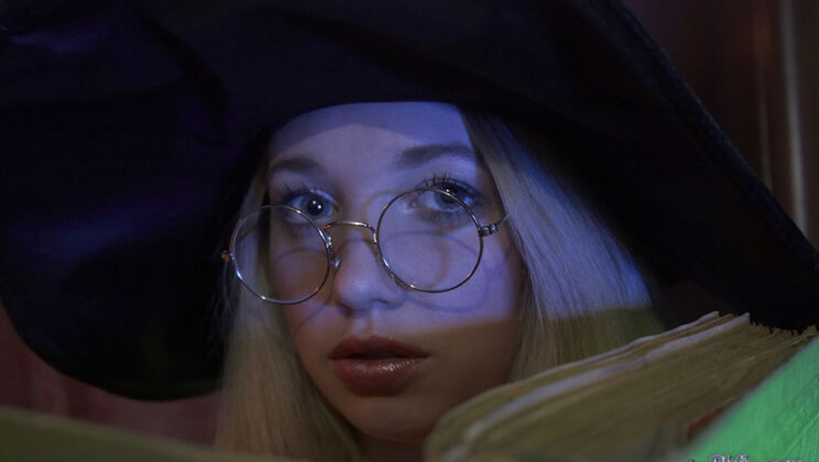 [Oldje] - Mimi and Doug's Naughty Missionary - Mimi - Doug