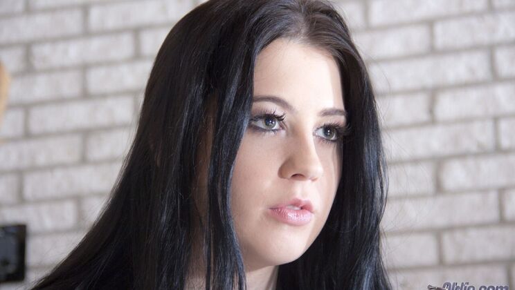 [Oldje] - Erick Trains Lolli Pop's Mouth