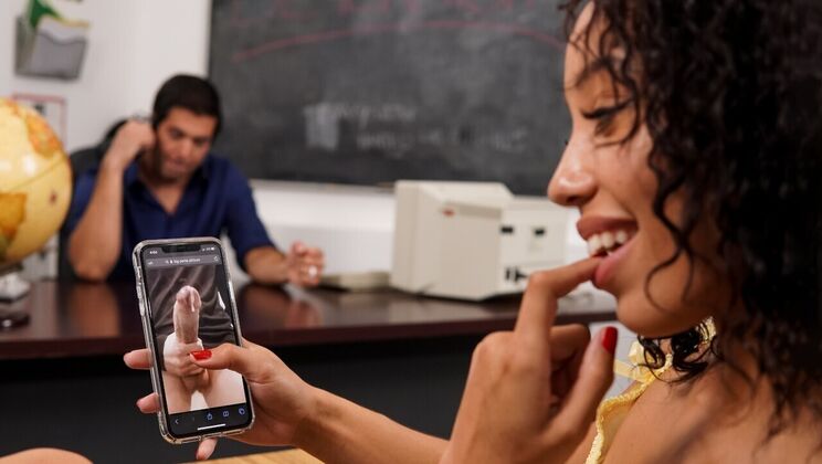 [RealityJunkies] - Blonde No, Brunette Sitter Yes - Alexis Tae