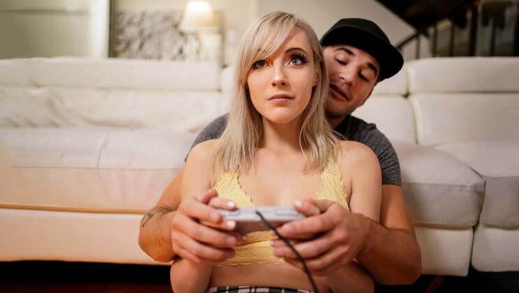 [RealityJunkies] - Family Sex Scene with Nathan and Jamie - Nathan Bronson - Jamie Jett