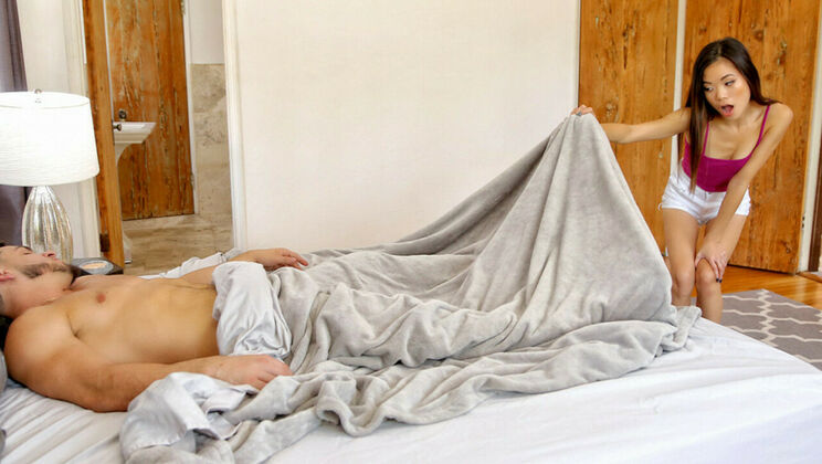 Stepbro Gives In to Stepsis' Asian Advances