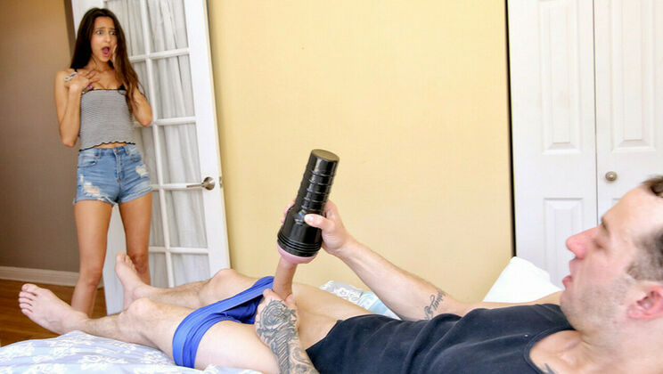 Step Sister Eliza Ibarra Has Sex With Brother