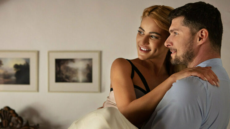 [SexArt] - Outdoor Doggystyle with Tattooed Cherry Kiss - Kristof Cale - Cherry Kiss