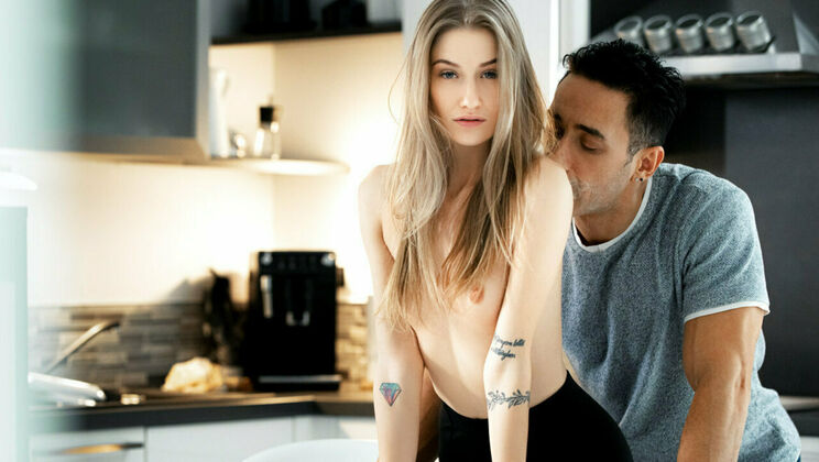 [SexArt] - Break Time for Skinny Brunette - Tiffany Tatum - Mugur